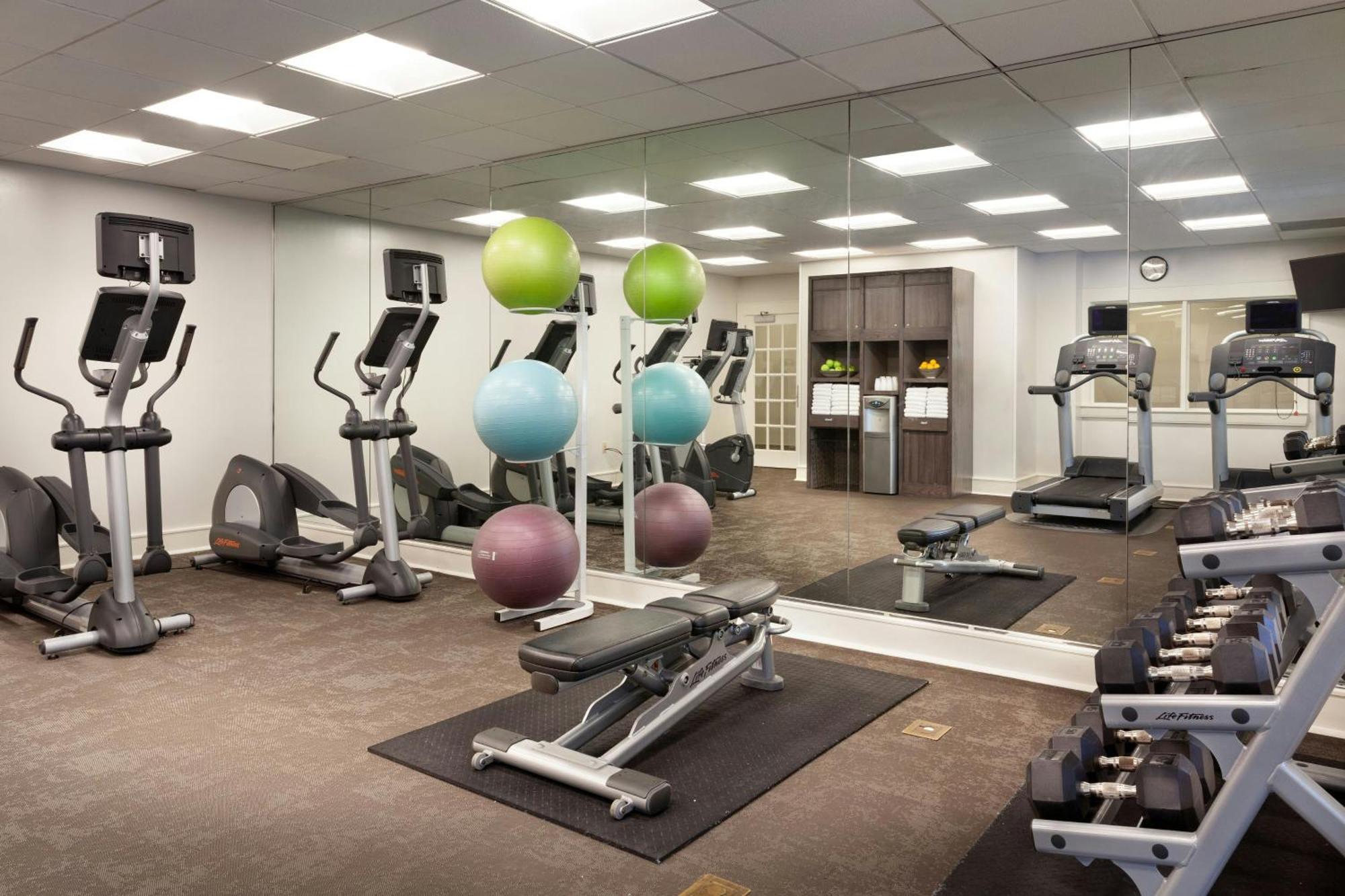 Residence Inn By Marriott Orlando At Seaworld Williamsburg Extérieur photo